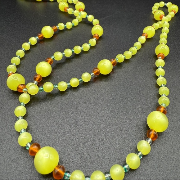 Moonglow Cateye 1970s Beaded Necklace Long - Picture 5 of 14